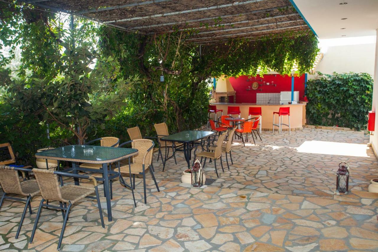 Kaskanis Apartments Vrachos Phòng bức ảnh